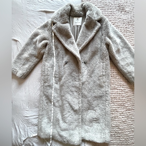 floor-length Atelier Babaton luxe teddy wool coat in Silver, Gray Colour - Picture 4 of 9